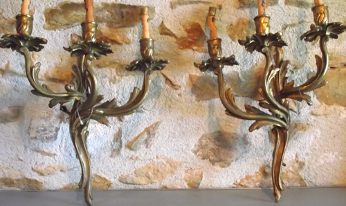 PAIR OF FRENCH ROCOCO STYLE BRASS SCONCES